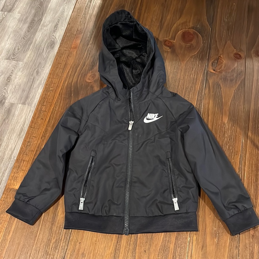 Nike Lightweight Jacket - 2T
